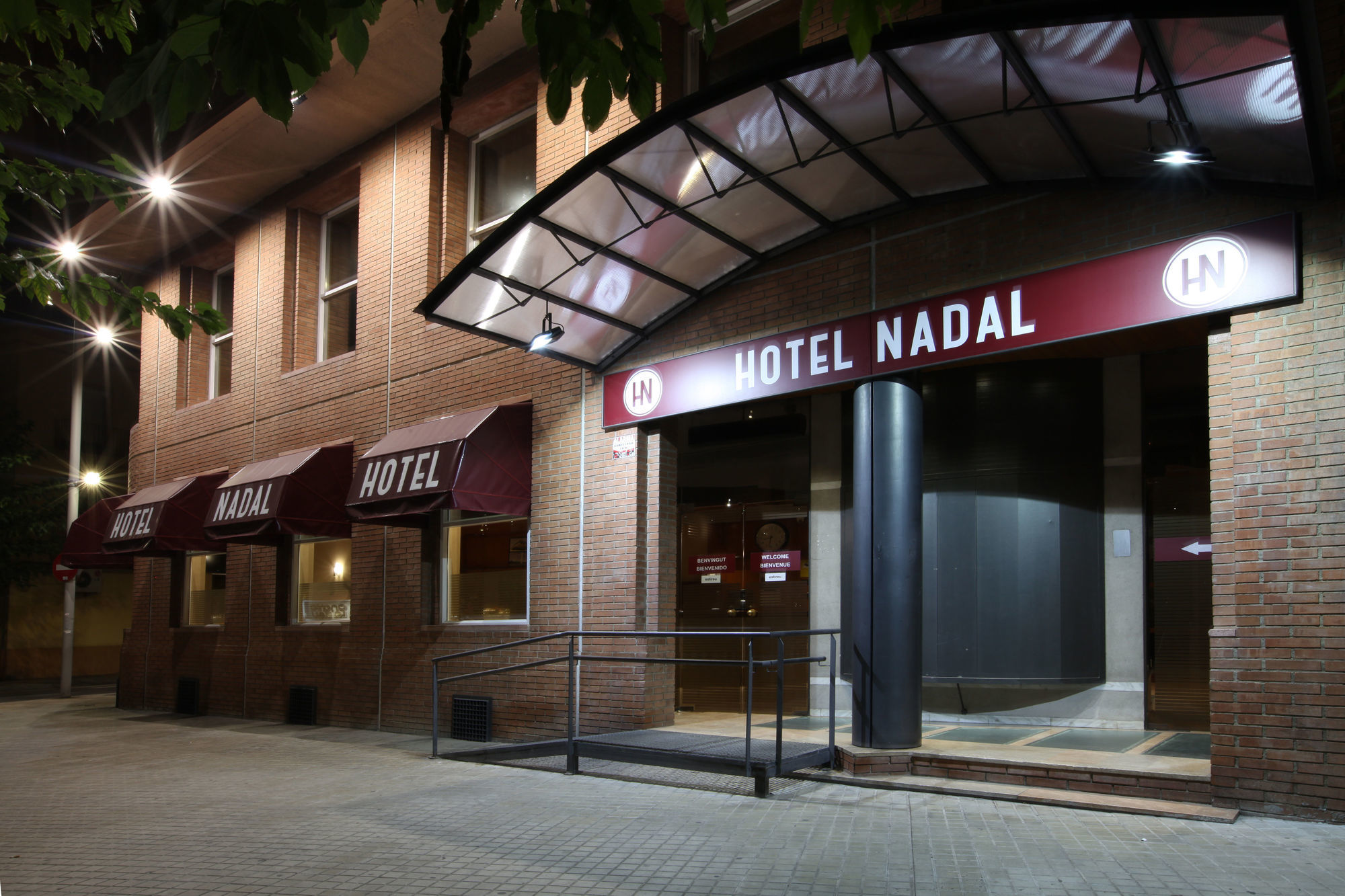 Hotel Nadal Лерида Экстерьер фото